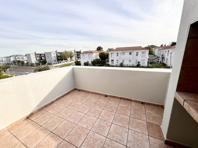 To Let 2 Bedroom Property for Rent in Vredekloof Western Cape